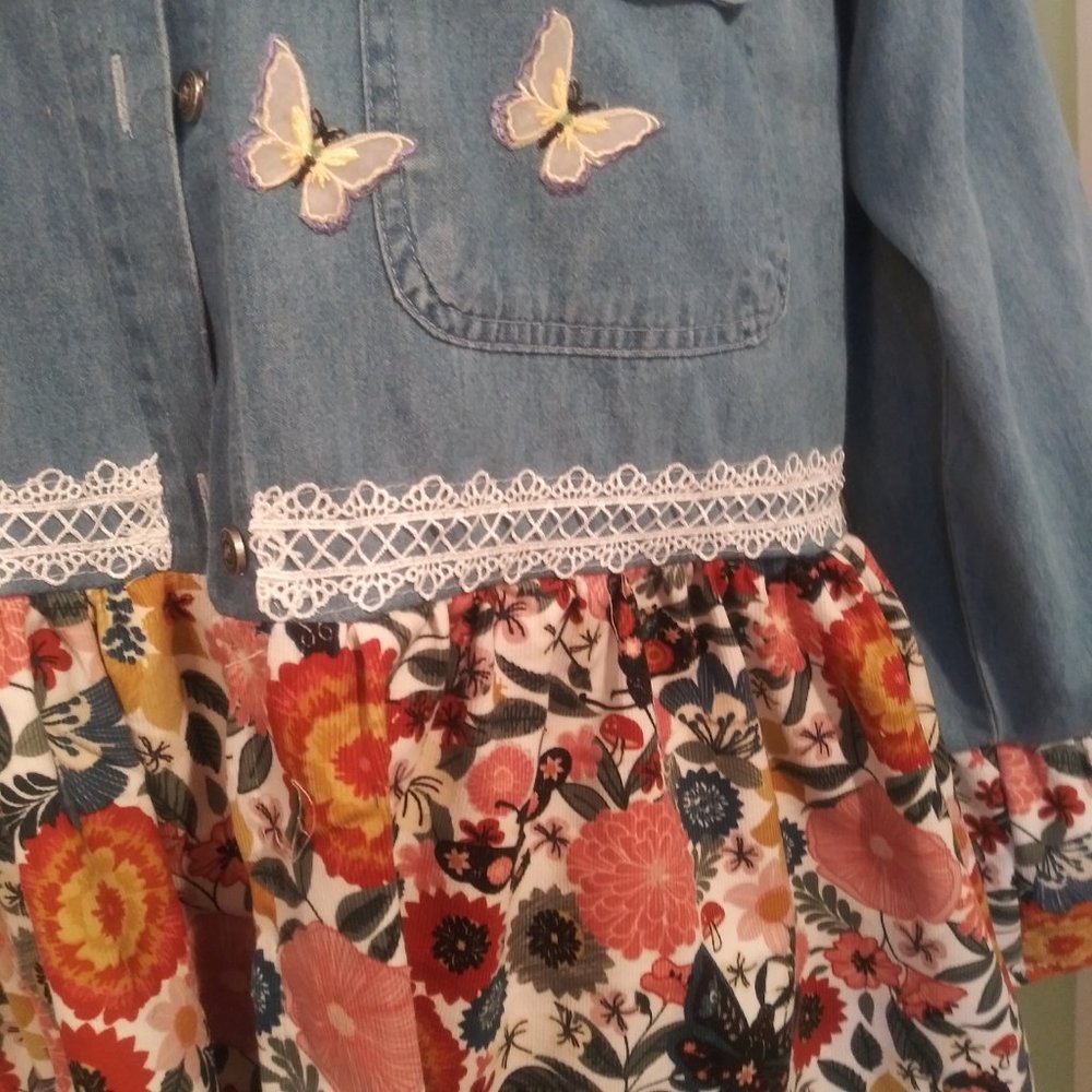2428 Jeaniemade Size M/L Capacity Embroidered Upcycled Jean Tunic Jacket - Picture 2 of 7